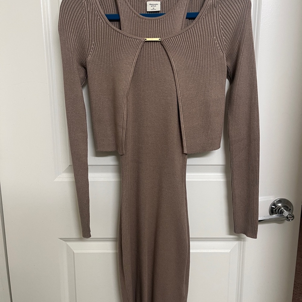 Abercrombie & Fitch Brown Cold Shoulder Sheath Dress